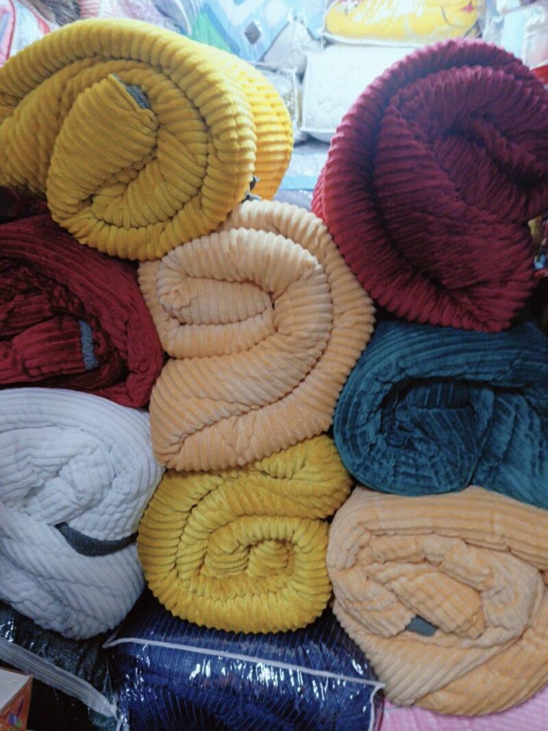 TC Velvet Duvet - Image 2